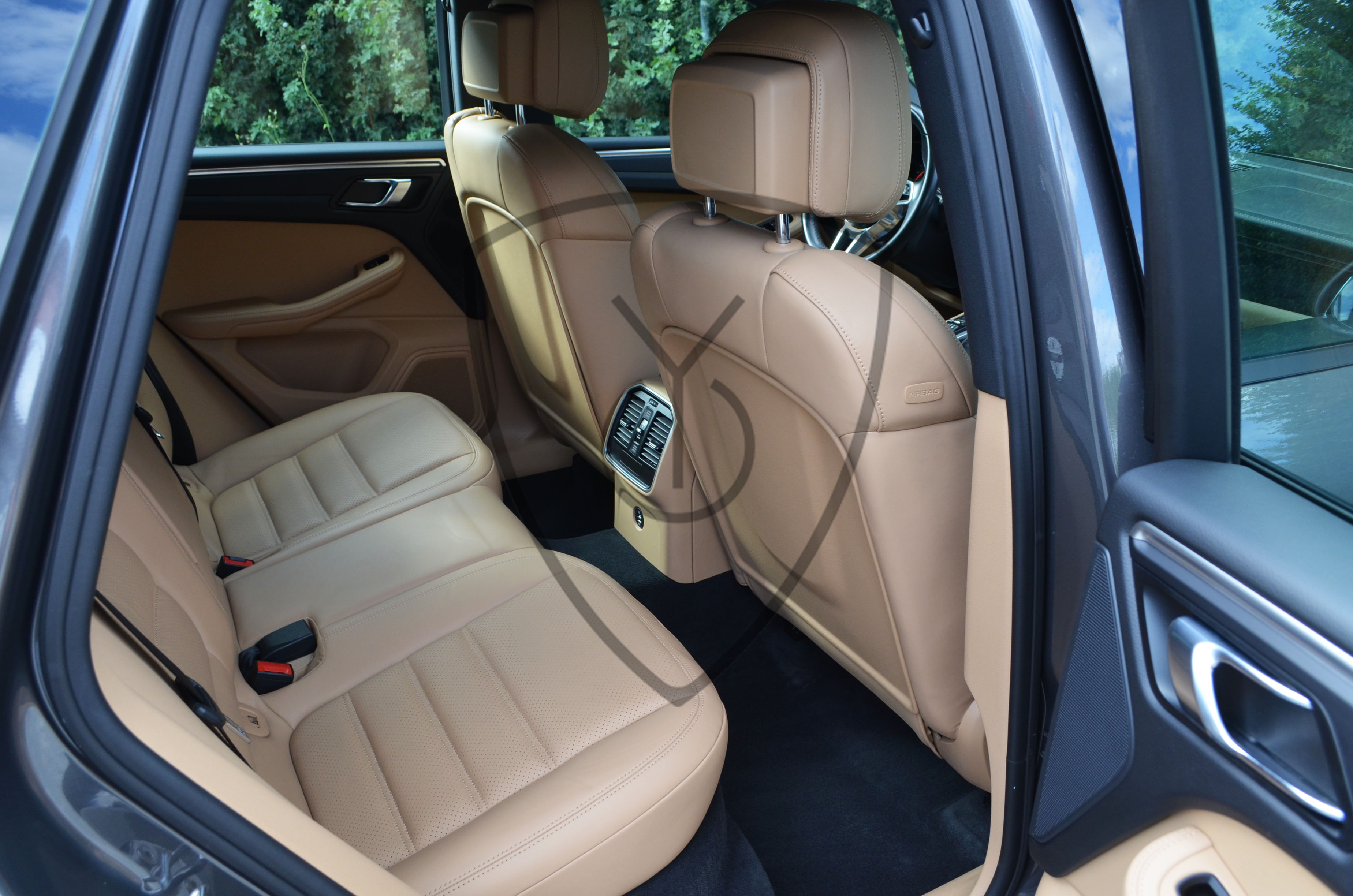 PORSCHE MACAN 2.0 TURBO PDK — image 15